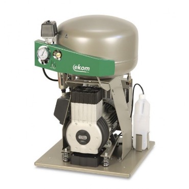 EKOM DK50 Plus S/M - безмасляный компрессор для одной стоматологической установки с кожухом, с осушителем, с ресивером 25 л